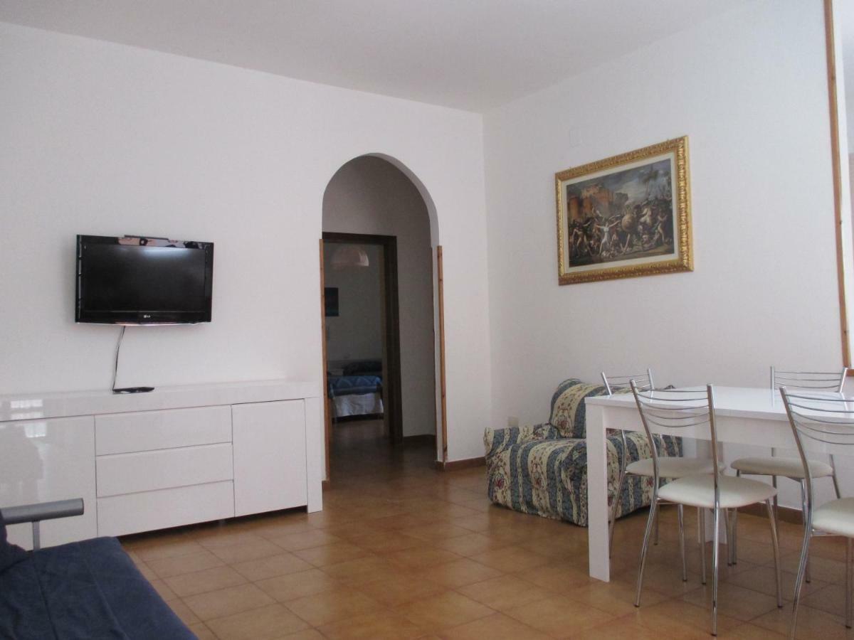 Palinuro Casa Vacanze "Donna Antonia" Exterior photo